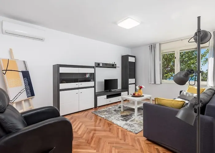 Apartment Teta Anka *